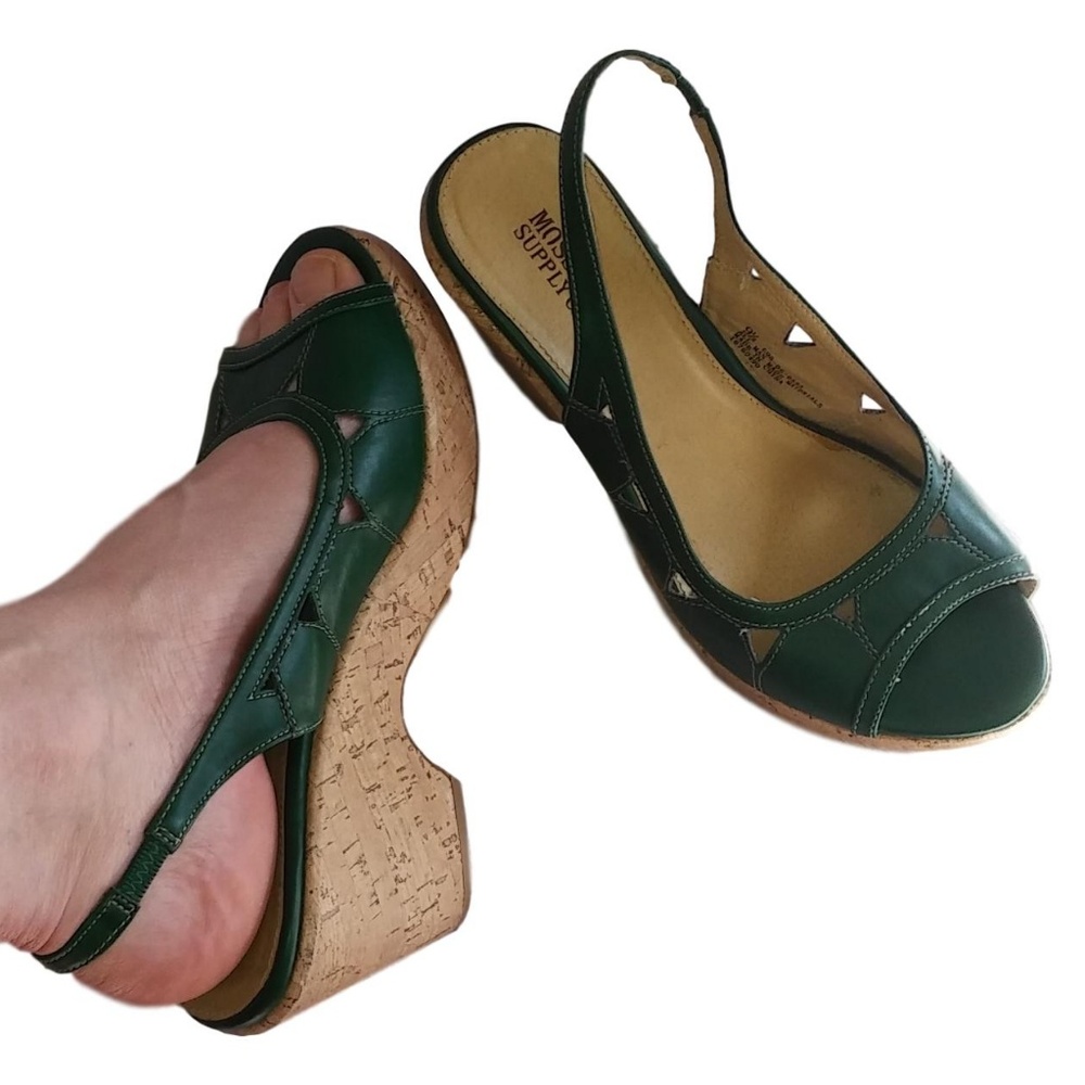 Bright green Mossimo cork wedge